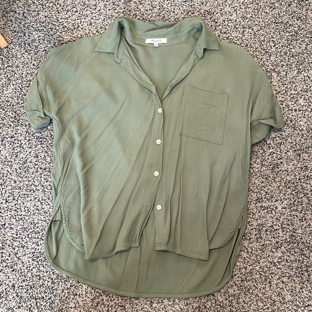 Small Madewell short sleeve sage green button down